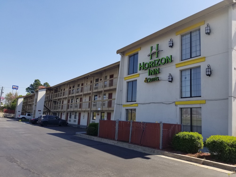 Horizon Inn & Suites 43/48