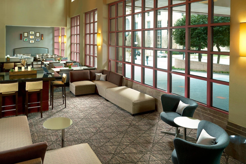 Atlanta Marriott Suites Midtown 24/31