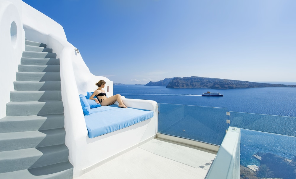 Hyperion Oia Suites 13/45