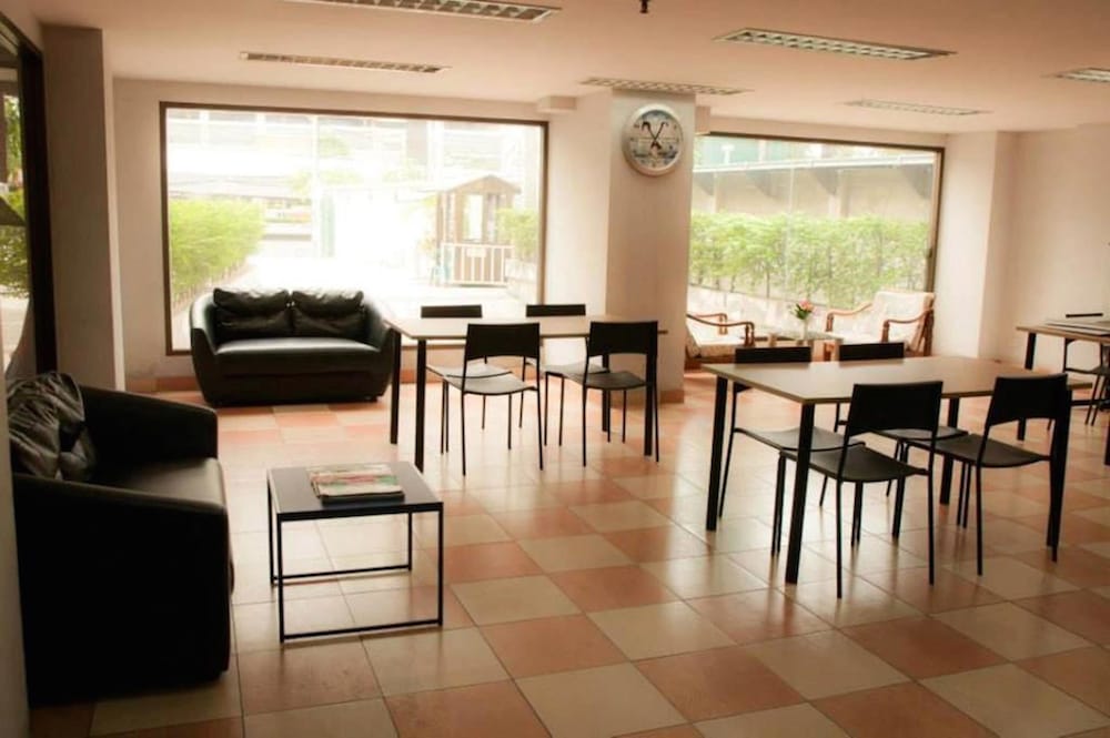 S.K. Residence 23/32