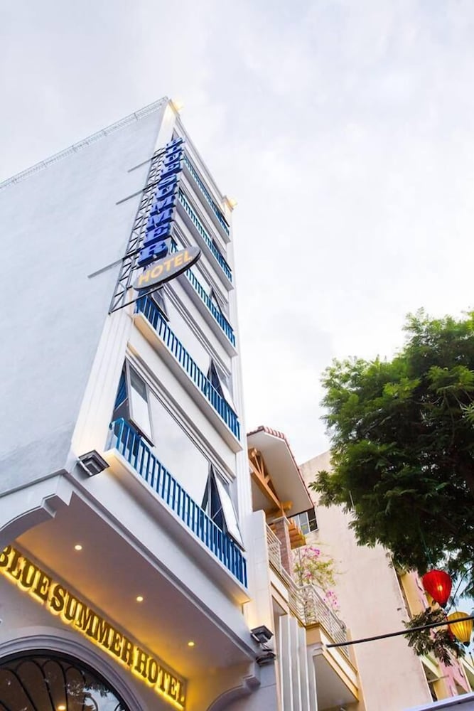 Blue Summer Hotel 2/58