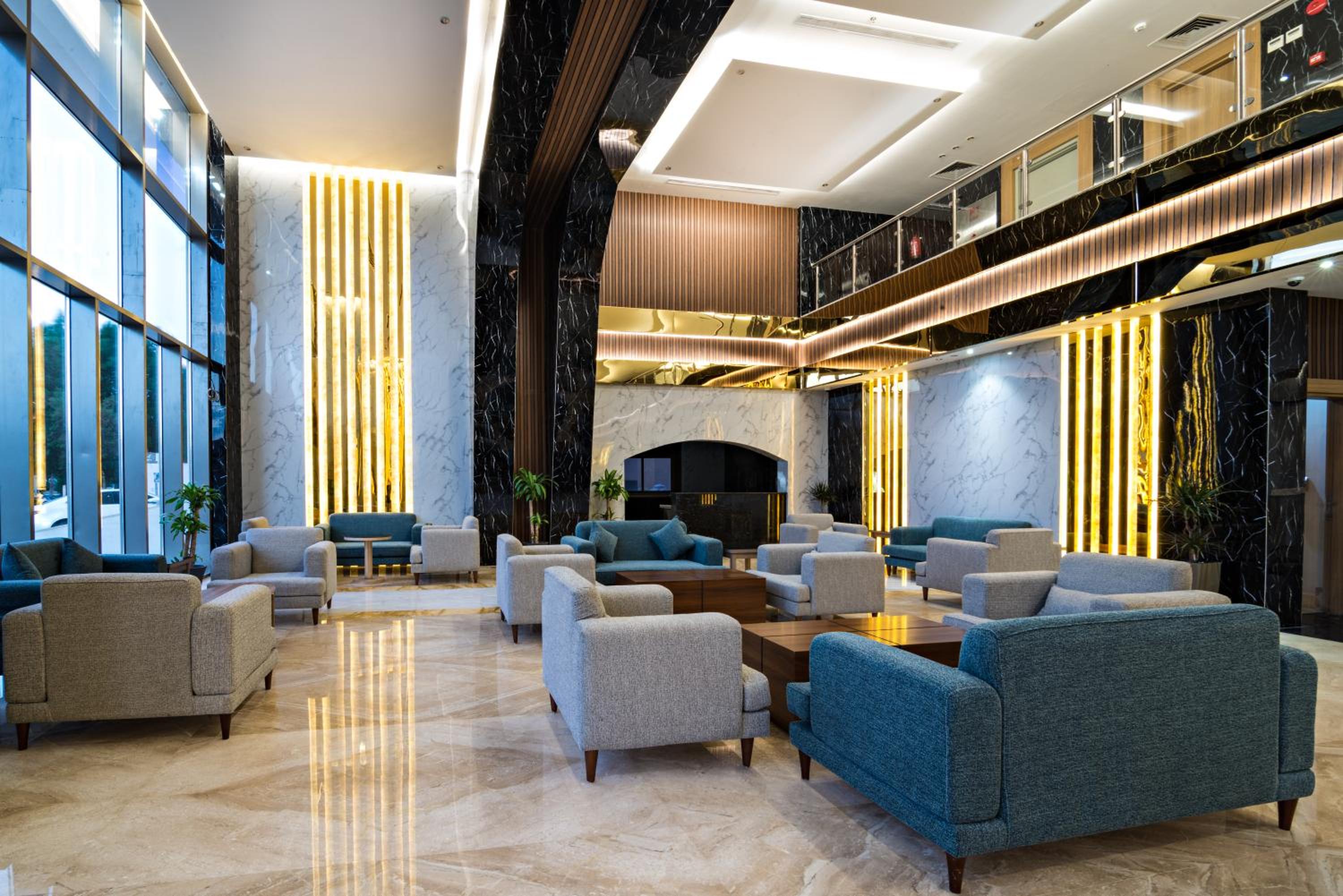 فندق ميرنيان(Mirnian Hotel) 27/40