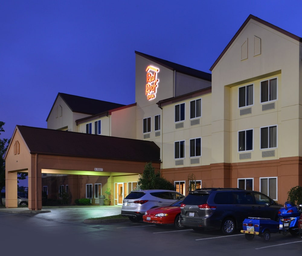 Red Roof Inn Clyde 1/39