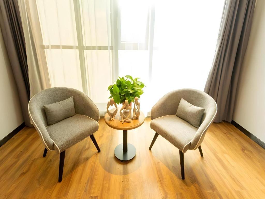 GreenTree Inn Datong High-speed Railway Station Wanda Plaza Fangte Express Hotel 23/48