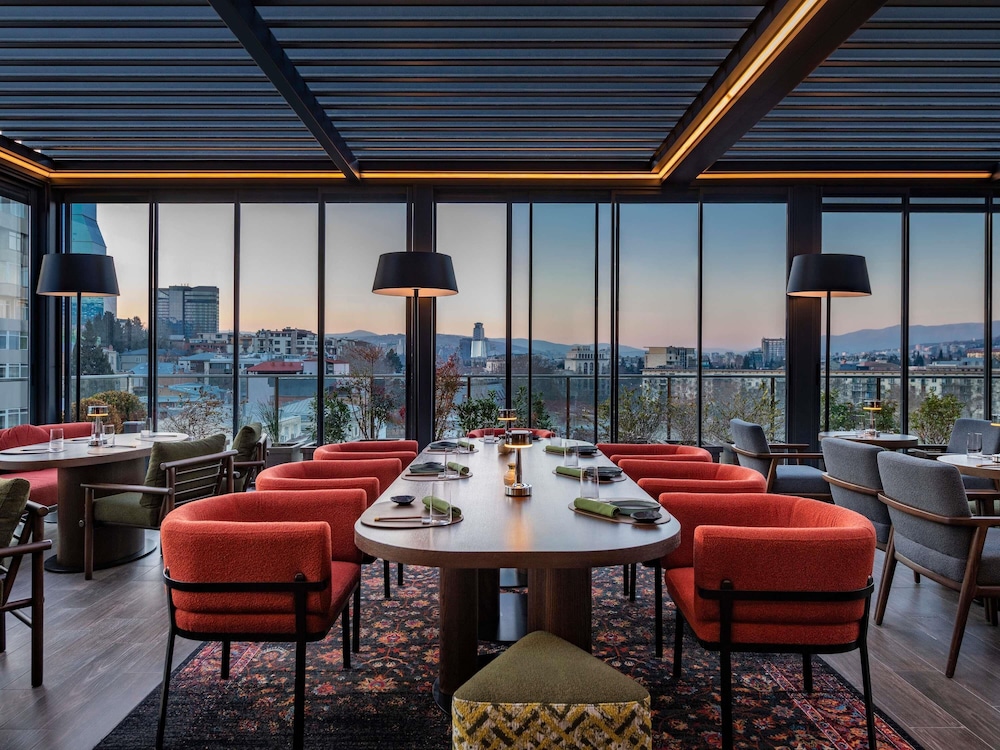 Swissotel Tbilisi 90/102