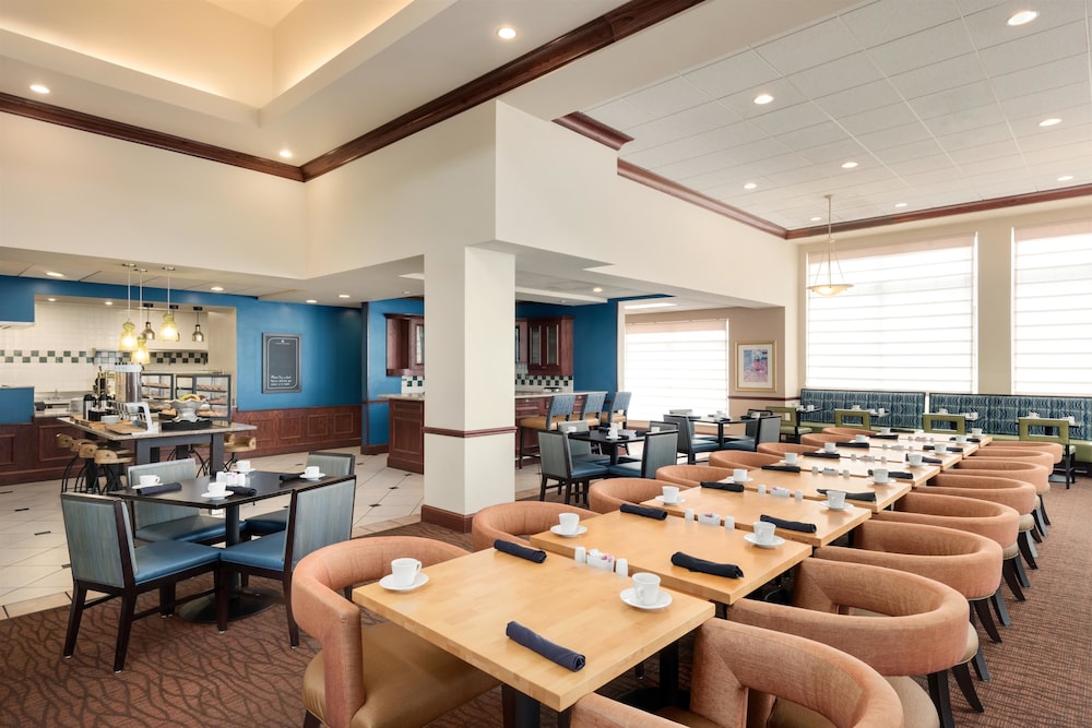 Hilton Garden Inn Dubuque Downtown 43/47
