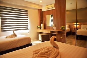 Skylight, Premier
