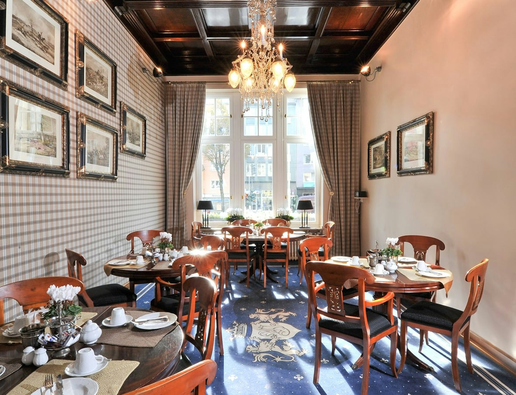 Hotel Windsor 6/7