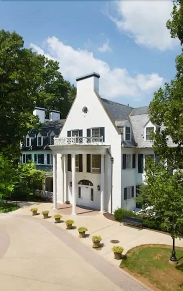 The Nittany Lion Inn 6/64