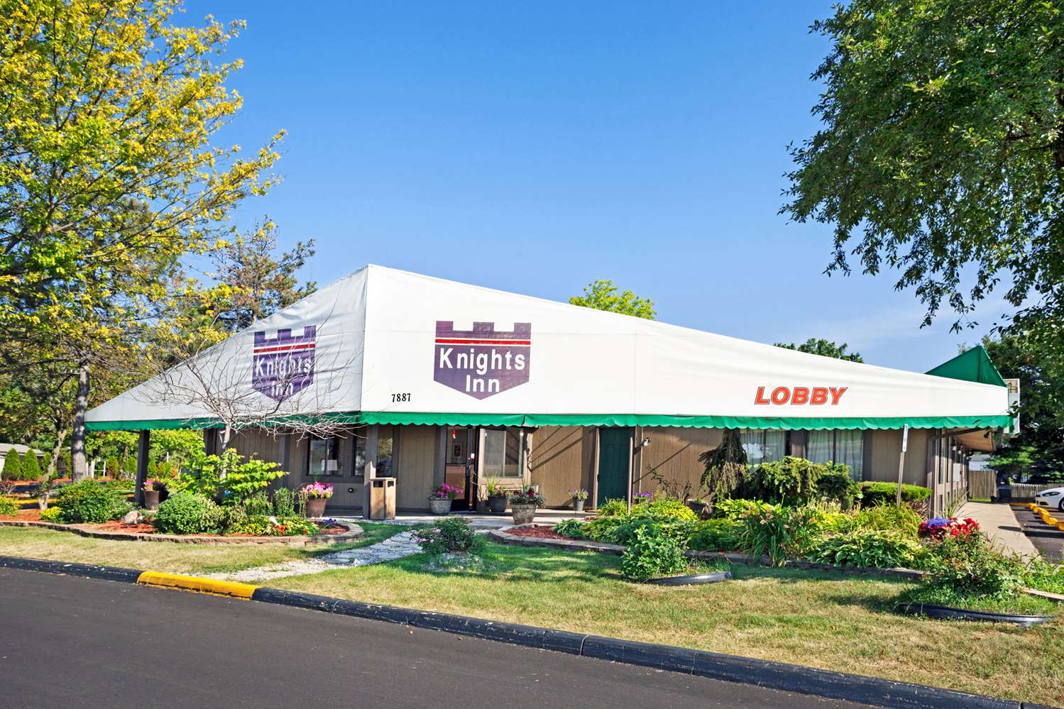 Knights Inn Sterling Heights 2/21
