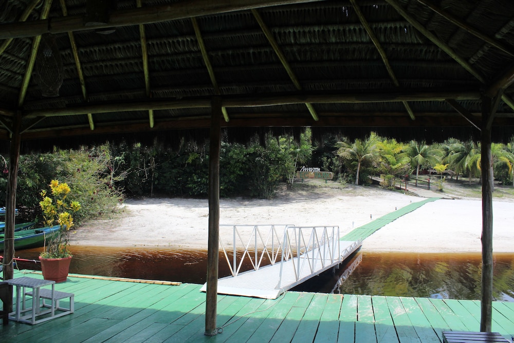 Amazon Ecopark Jungle Lodge 25/50