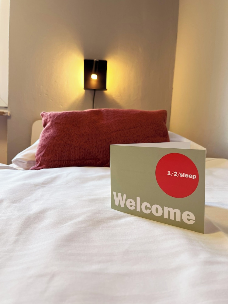A1 Hostel Nürnberg 25/50