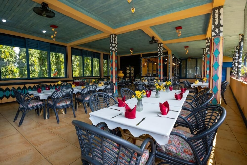 The Beach Comber Hotel and Resort 10/24