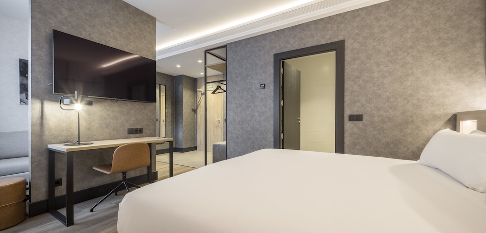 Hotel Ilunion San Mames 36/66