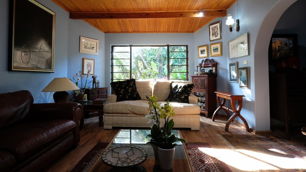 Santa Lucia Guest House 42/52