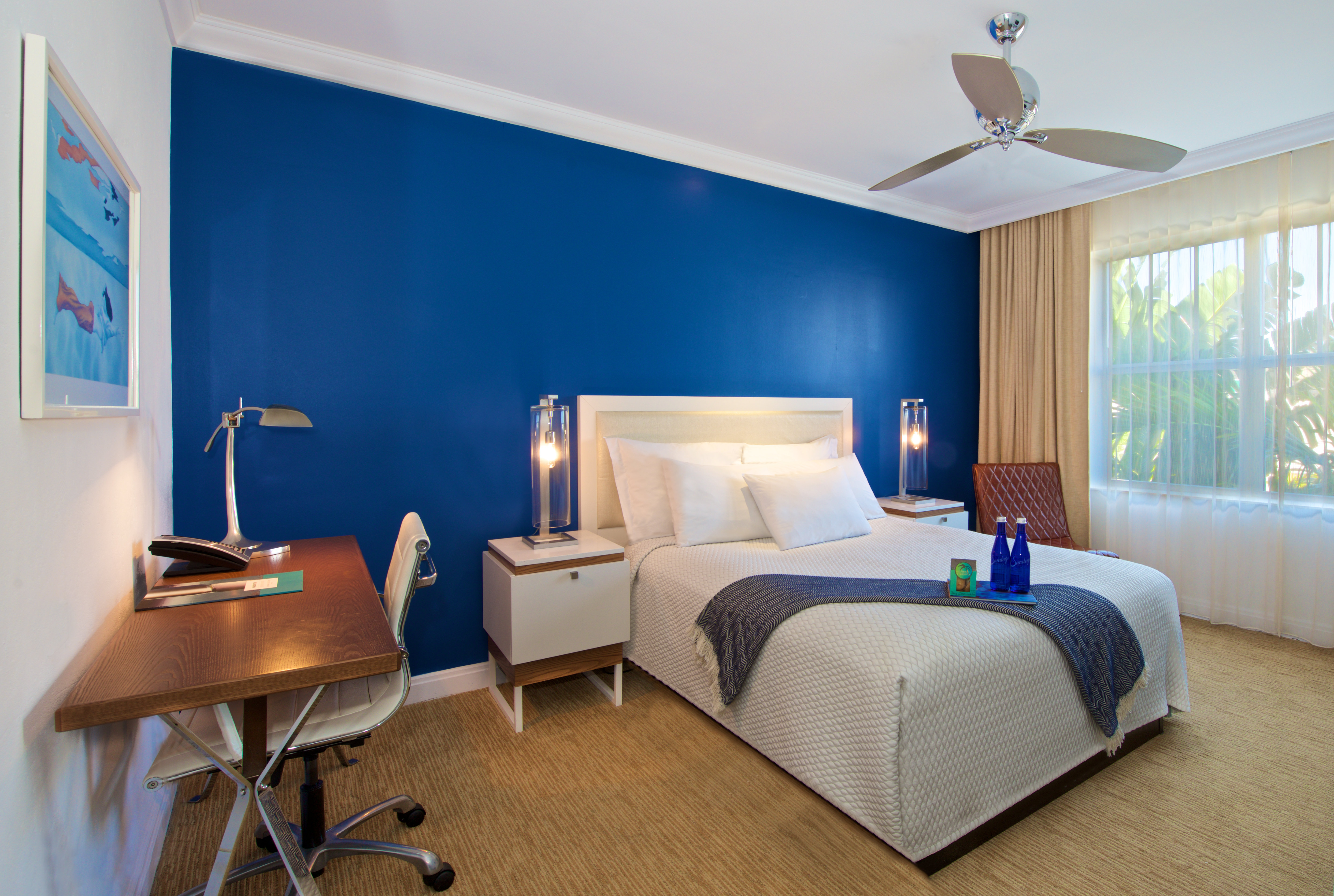 Blue Moon Hotel 32/75