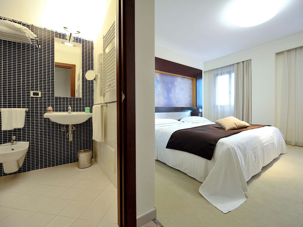 Mercure Olbia Hotel e Spa 19/76