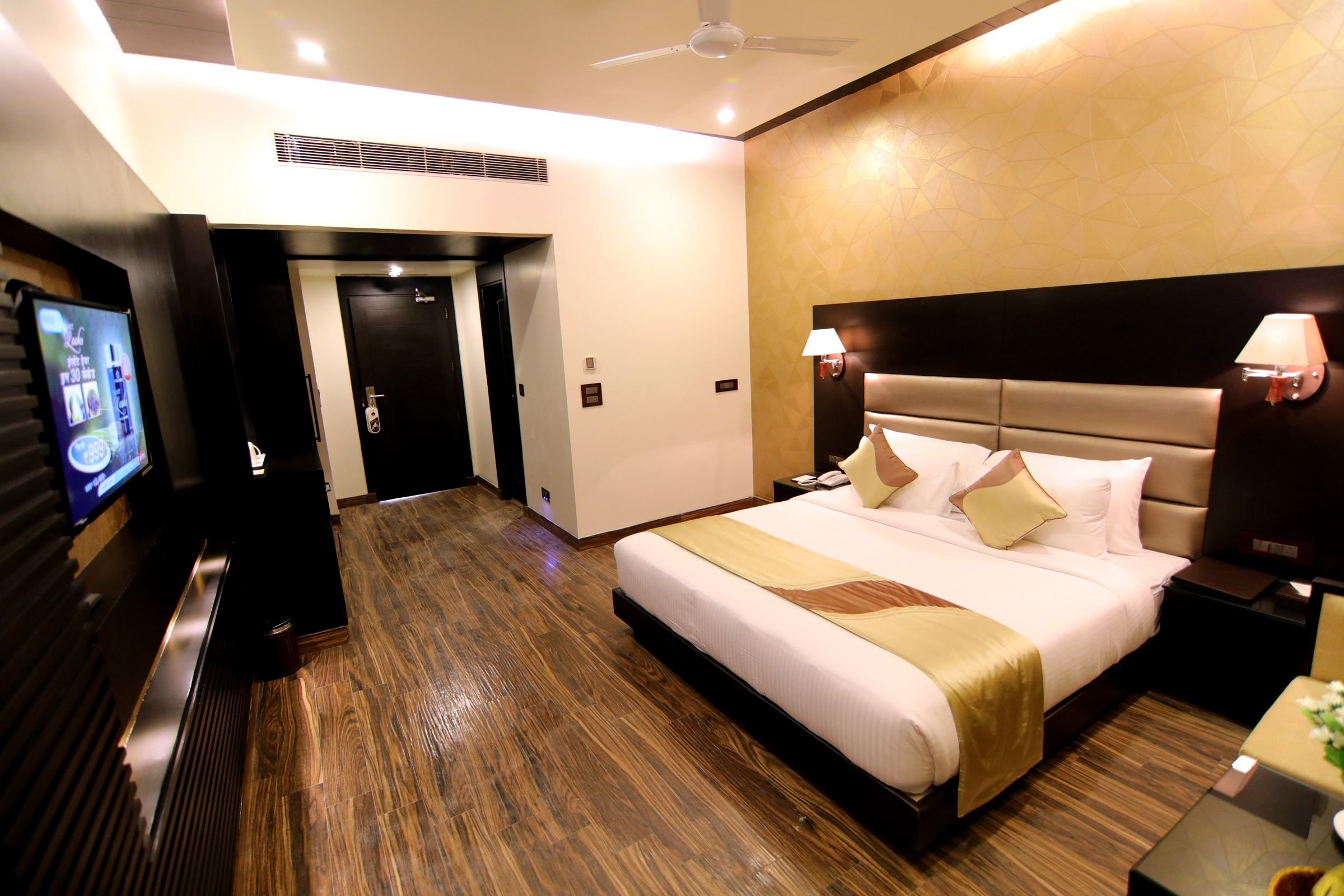 Udman Haridwar by Ferns N Petals 21/33