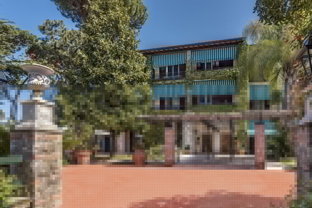 Augustus Hotel and Resort 43/49