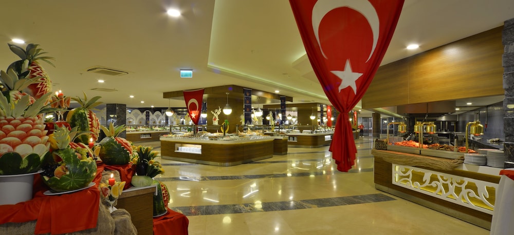 Lobby at Sunmelia Beach Resort Hotel & Spa, KIZILAGAC