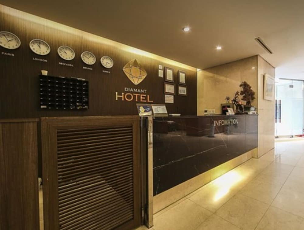Hotel Diamant 5/20