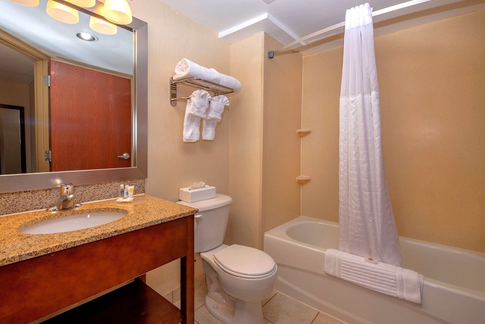 Comfort Inn Near Quantico Main Gate North 12/35