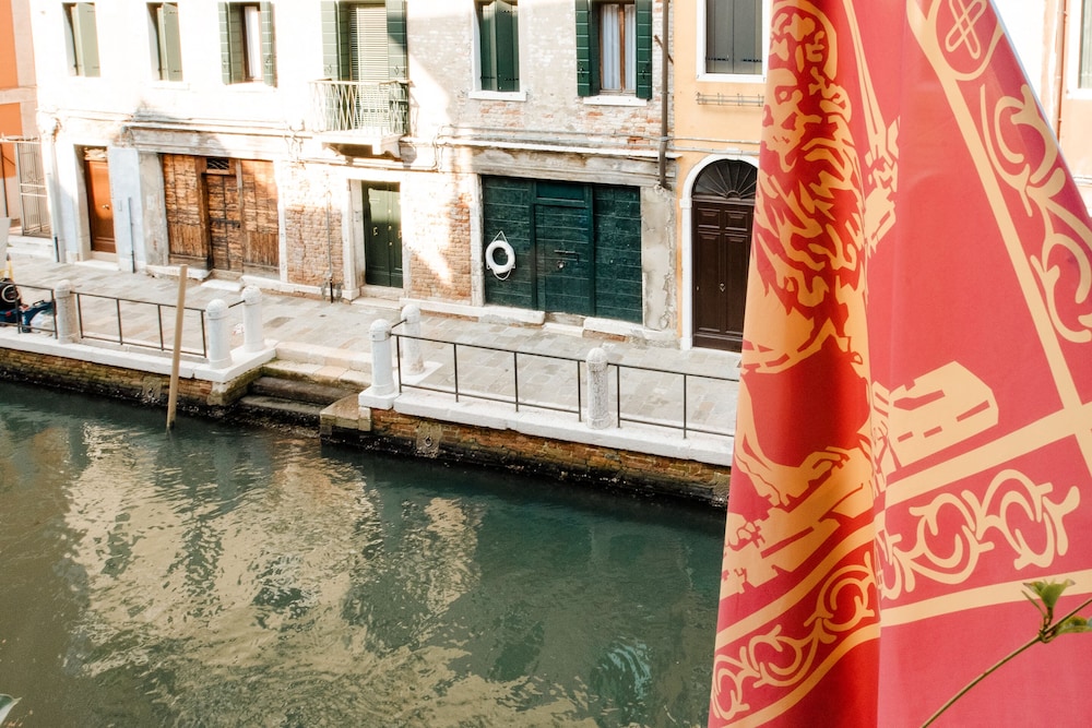 iH Hotels Venezia Salute Palace 37/62