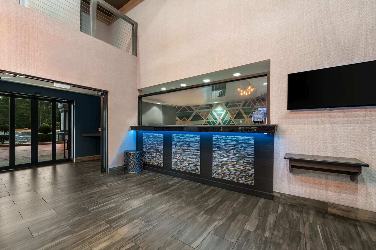 Best Western Bradbury Inn & Suites 5/26