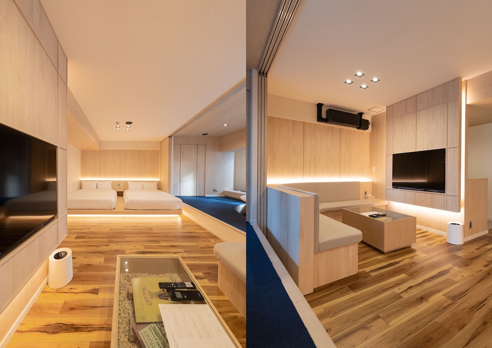 UH Suite Namba Station 36/41