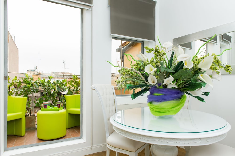Domus Spagna Frattina Prestige Suite 50/50