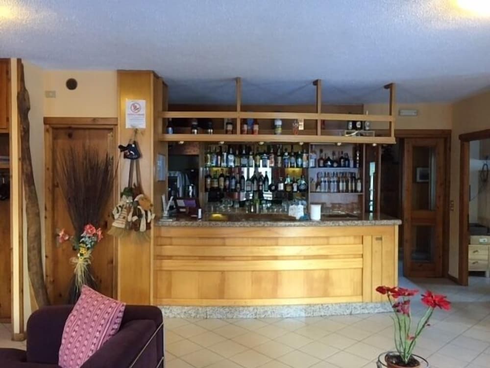 Hotel Sciatori 6/24