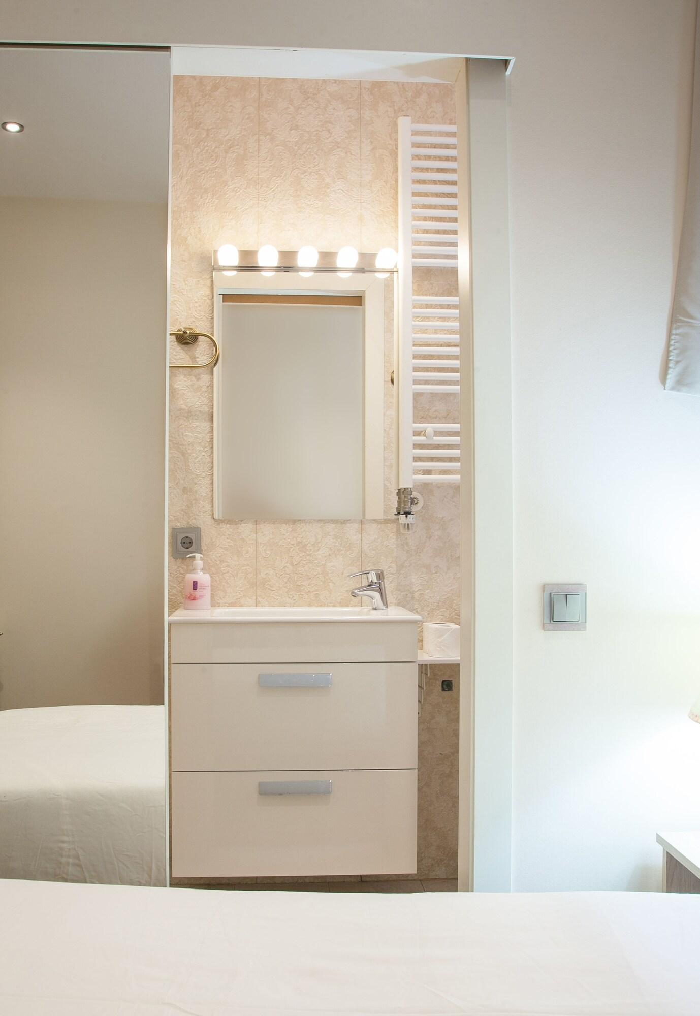 Hostal Excellence 24/29