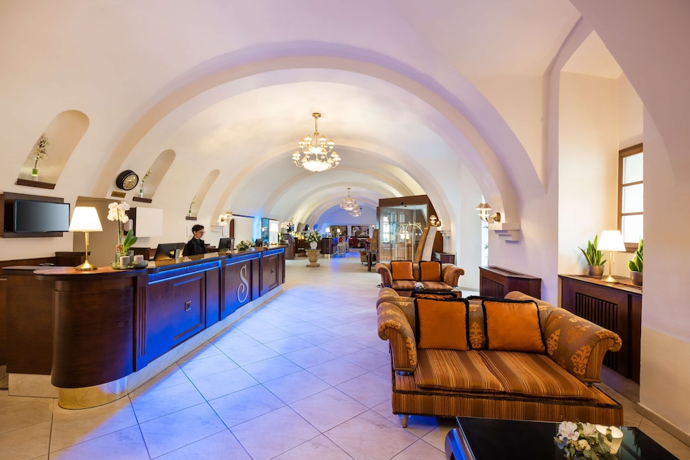 Lindner Hotel Prague Castle 3/50