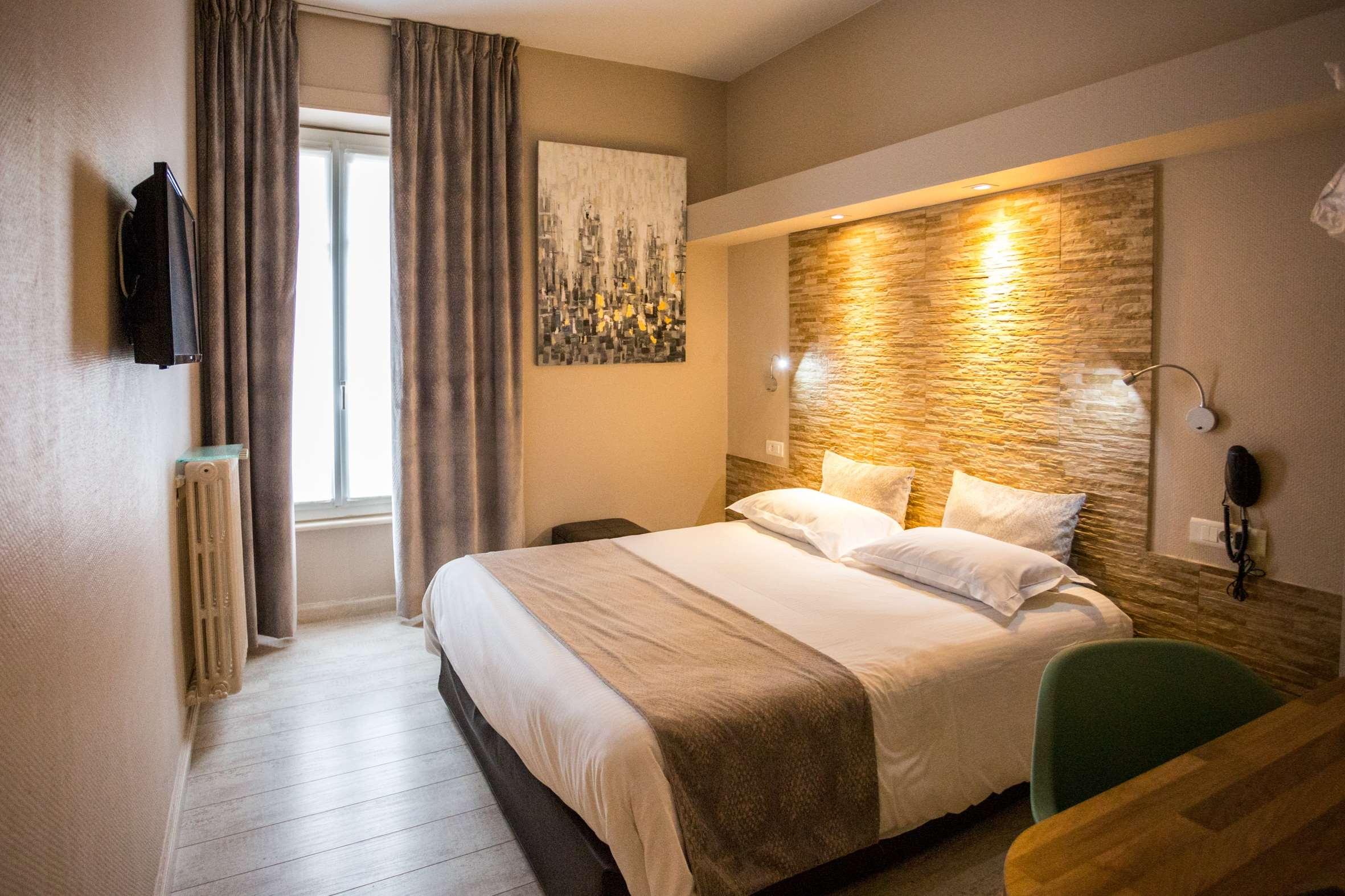 Room, Queen Bed