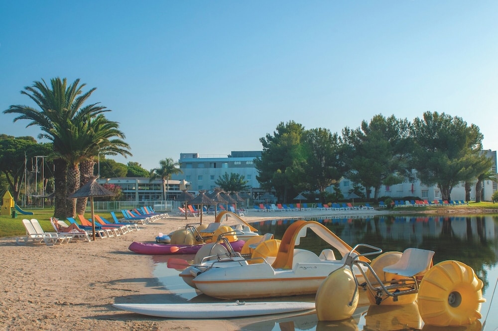 Club Vacances Bleues Le Plein Sud 64/72