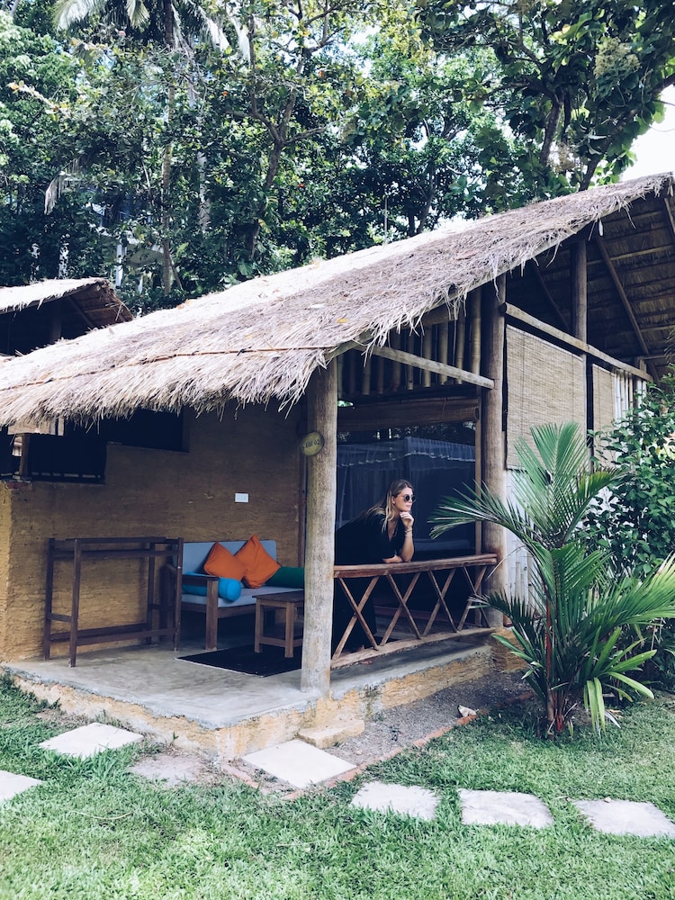 Talalla Retreat 2/64