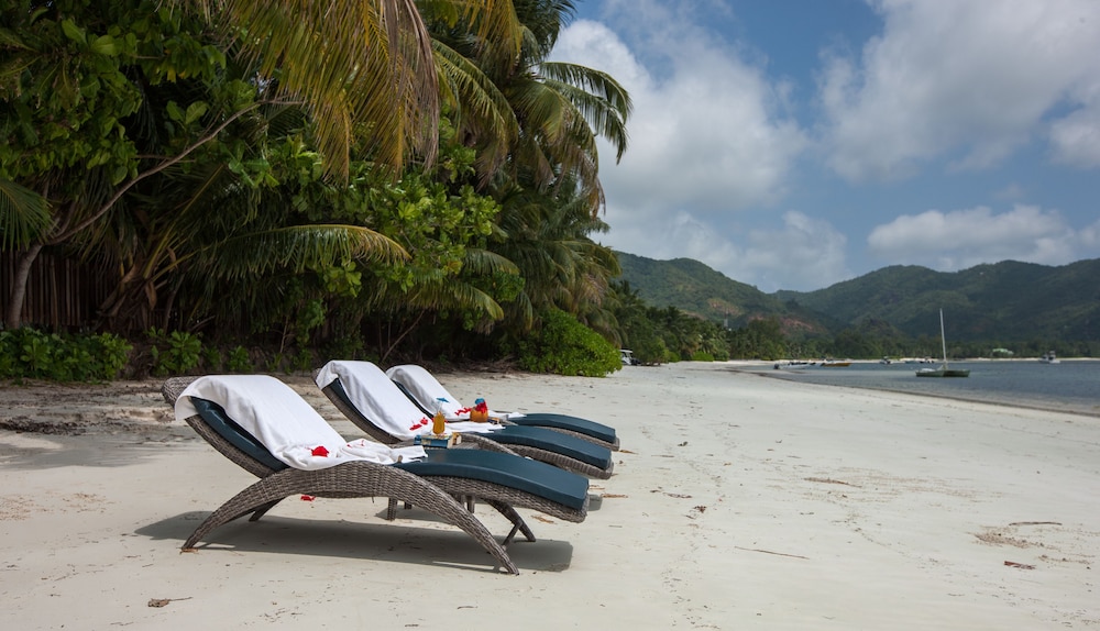 Le Relax Beach Resort 52/60