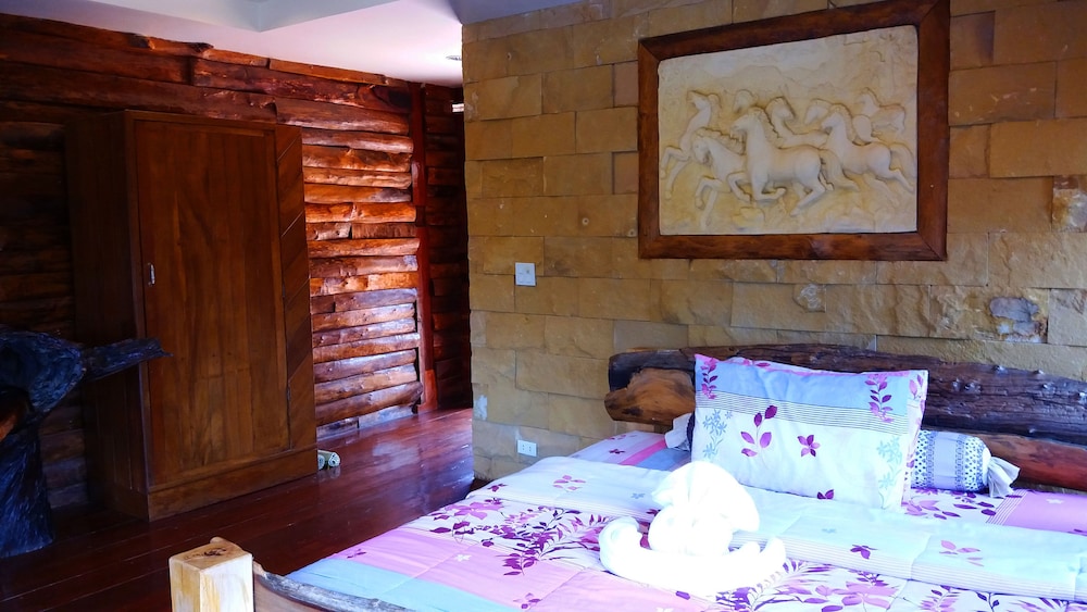 Kirirath Resort 38/66