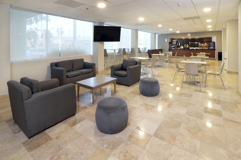 City Express by Marriott Nuevo Laredo 33/58