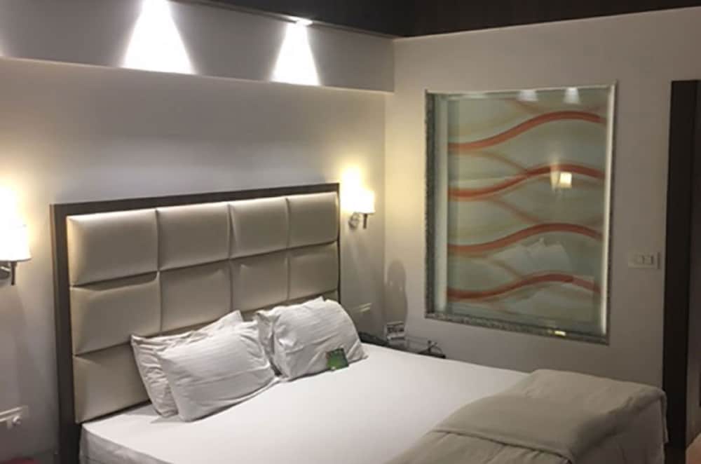 SHIVA OASIS RESORT 13/32