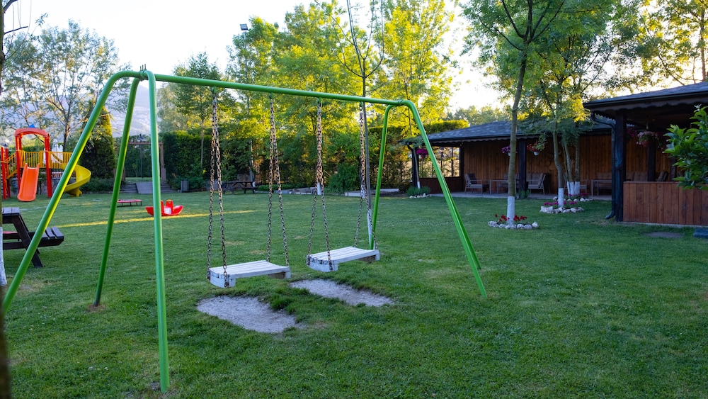 Cayir Cimen Tatil Evleri 31/65