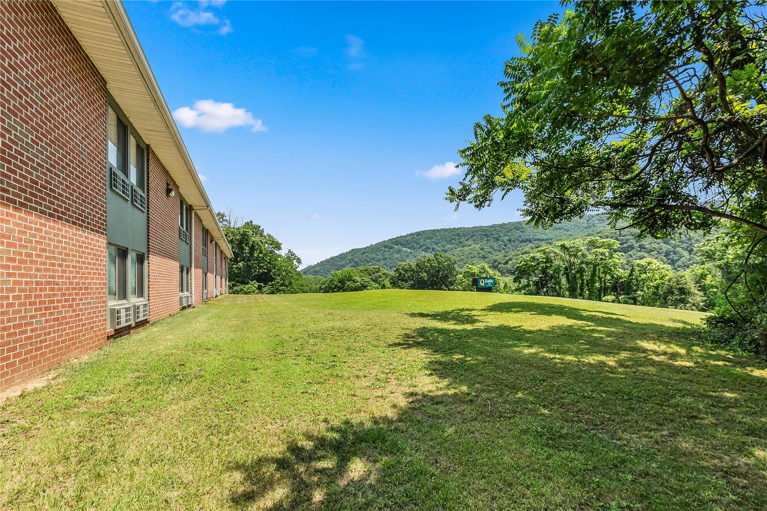 Quality Inn Harpers Ferry - Charles Town 9/12