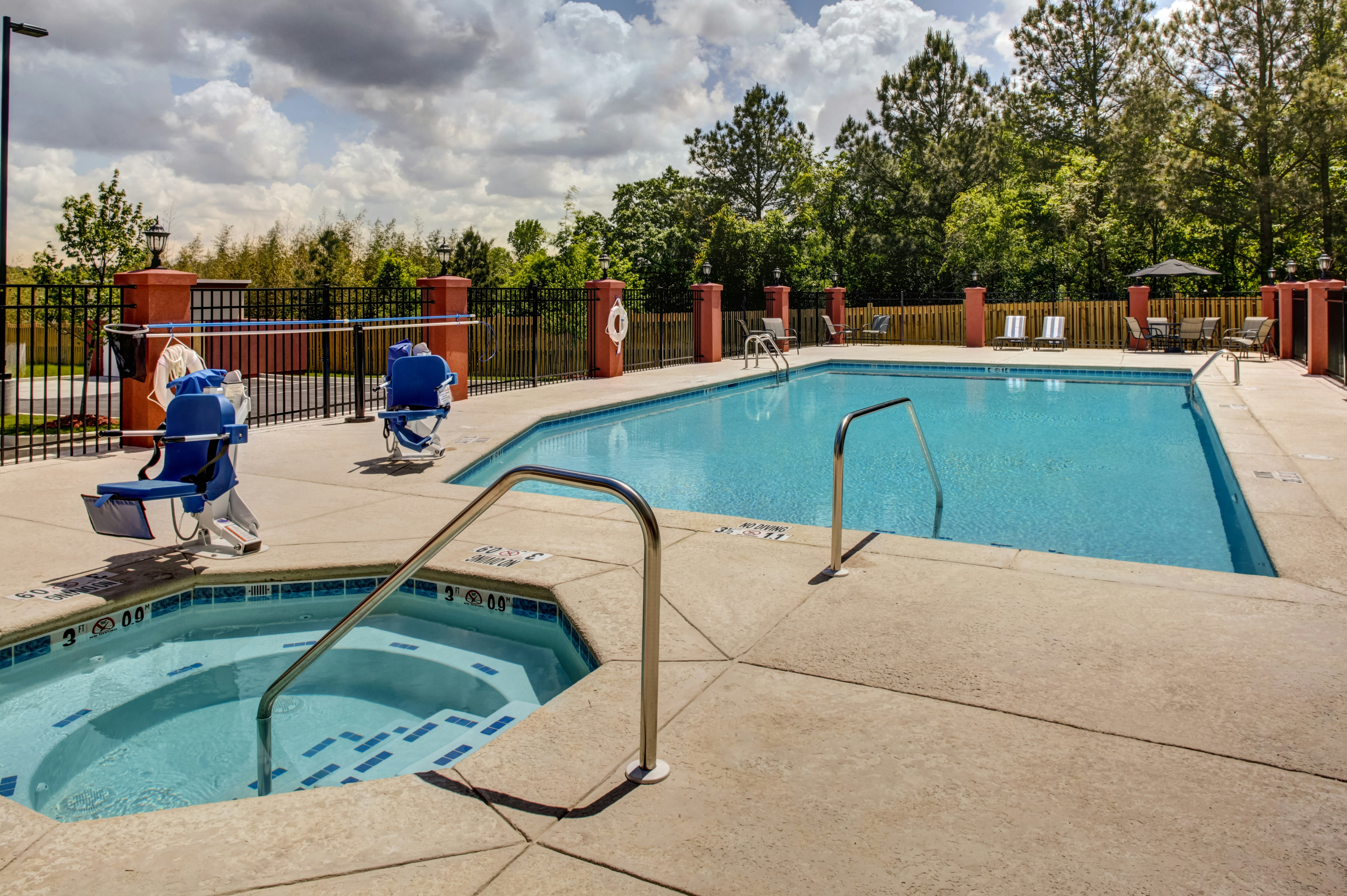 Hampton Inn Thomson 34/59