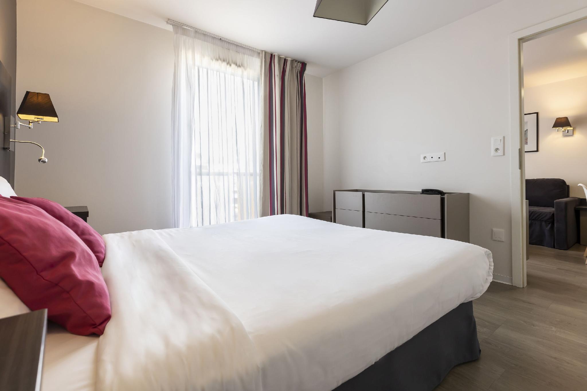 Apartment, Double Bed, Sofa, Balcony