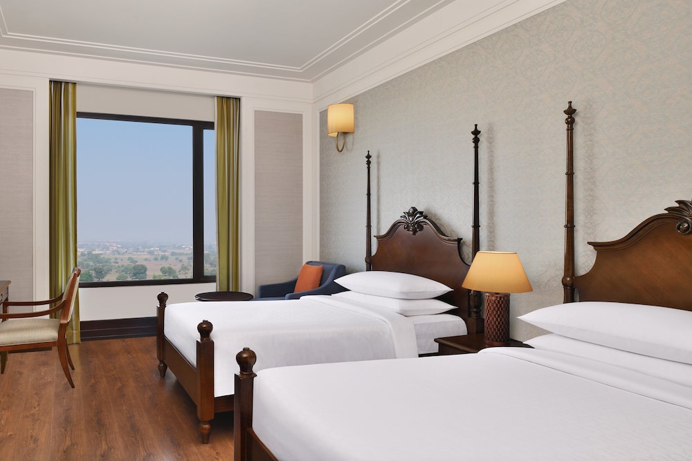 Sheraton Grand Palace Indore Ex the Grand Bhagwati Palace 21/37