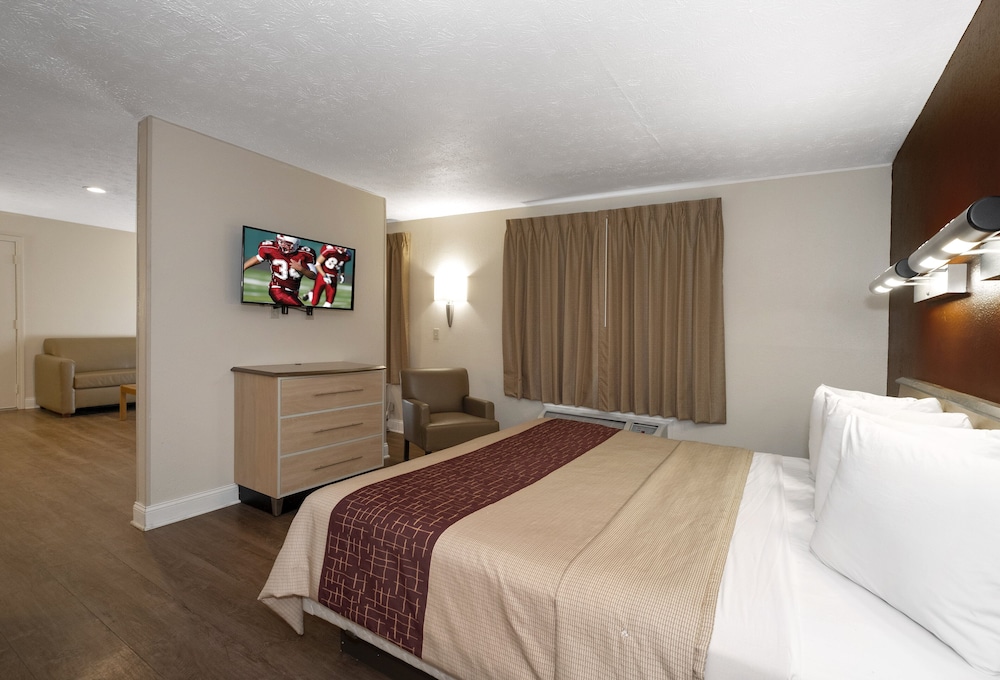 Red Roof Inn Indianapolis - Greenwood 5/24