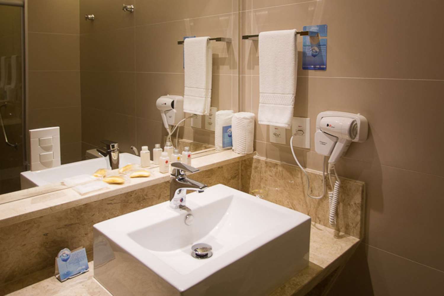 Ibiza Plaza Hotel 40/41