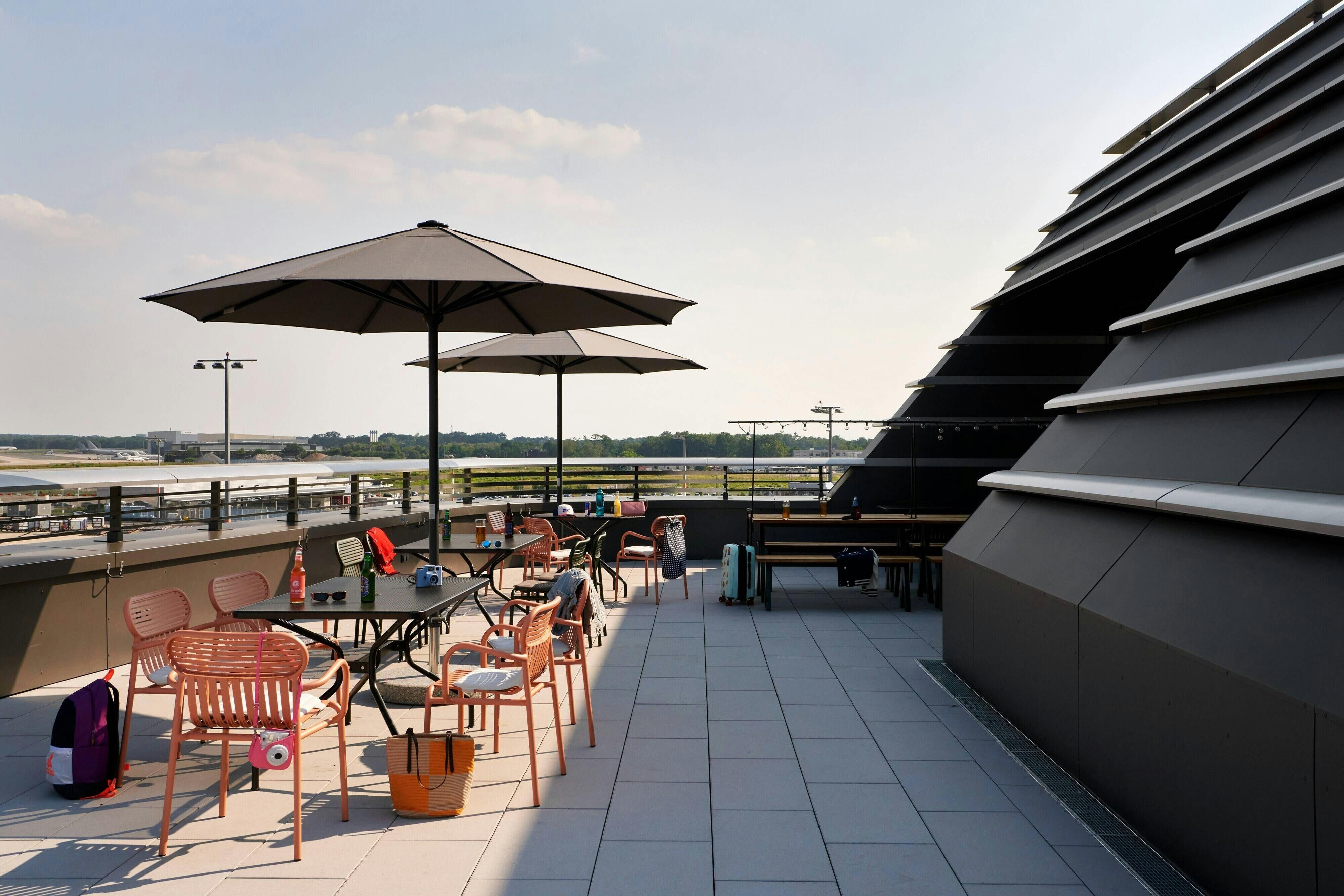 Moxy Cologne Bonn Airport 9/30