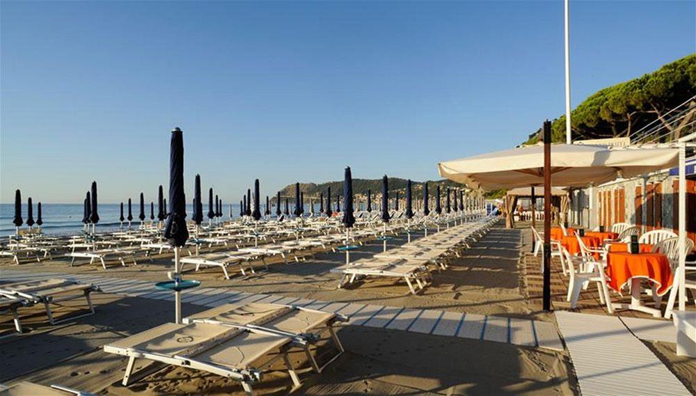 Grand Hotel Spiaggia 32/38