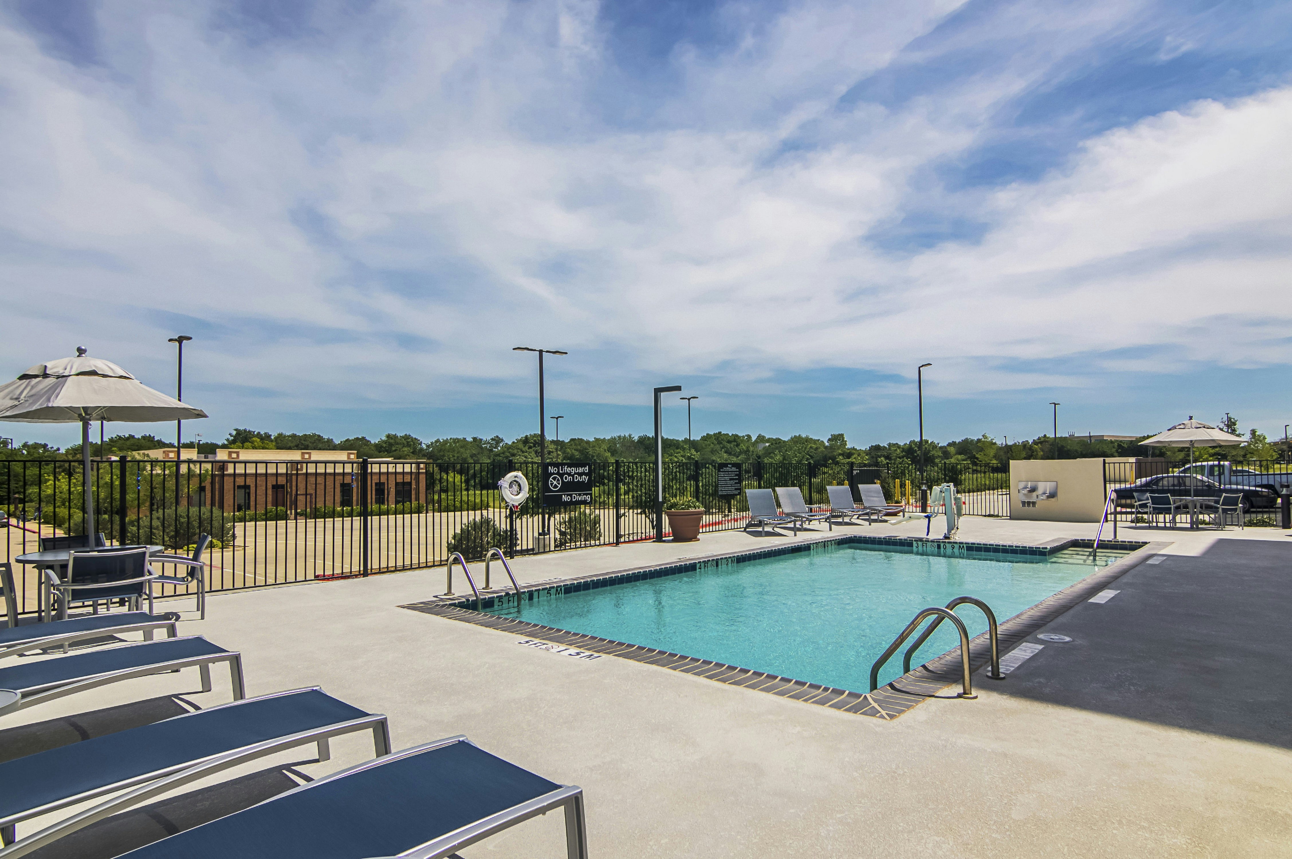 Hampton Inn & Suites Dallas/Richardson 19/19